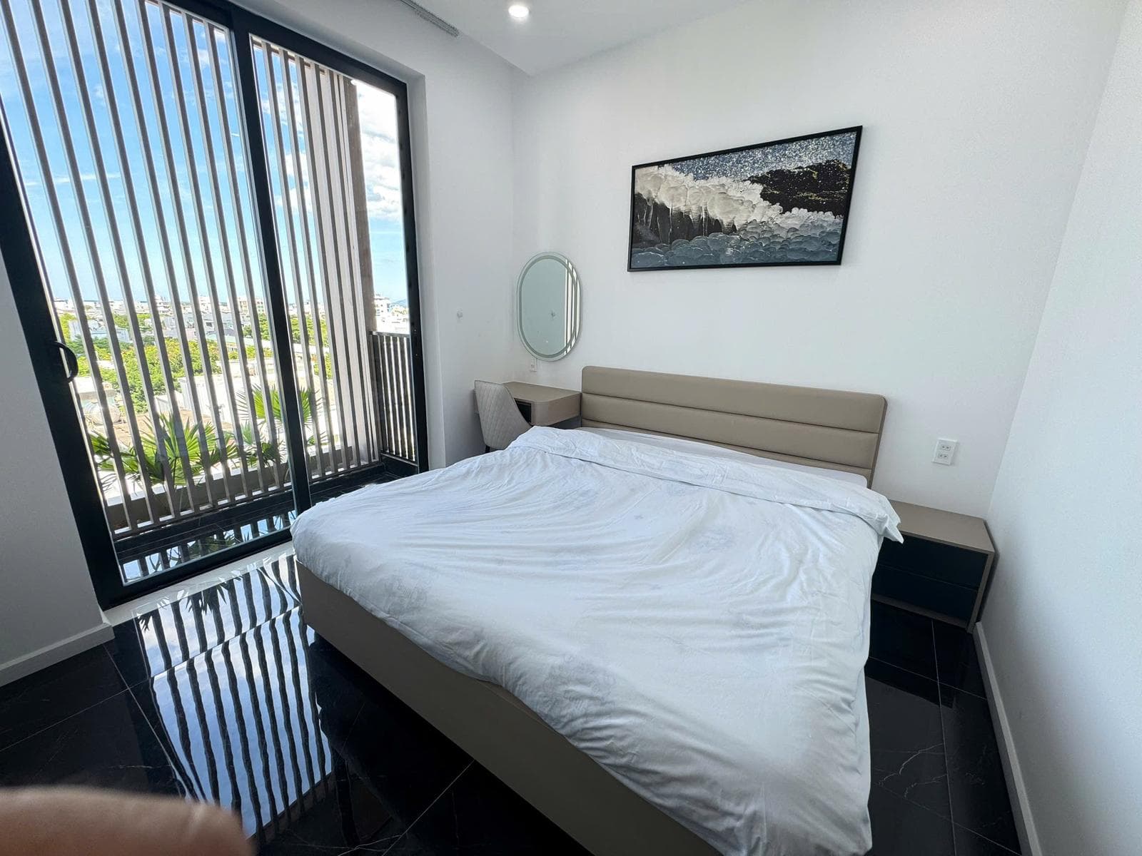 1 bedroom apartment on Hai Trieu Street