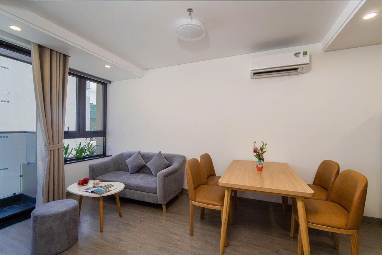 2 bedroom apartment on Mai Hac De Street