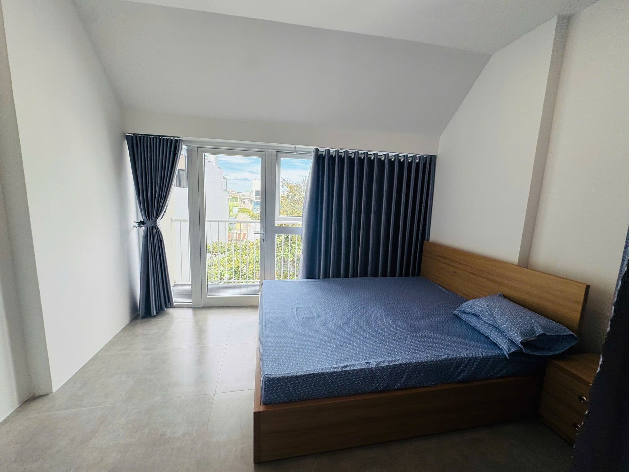 1 bedroom apartment on Pham Quang Anh