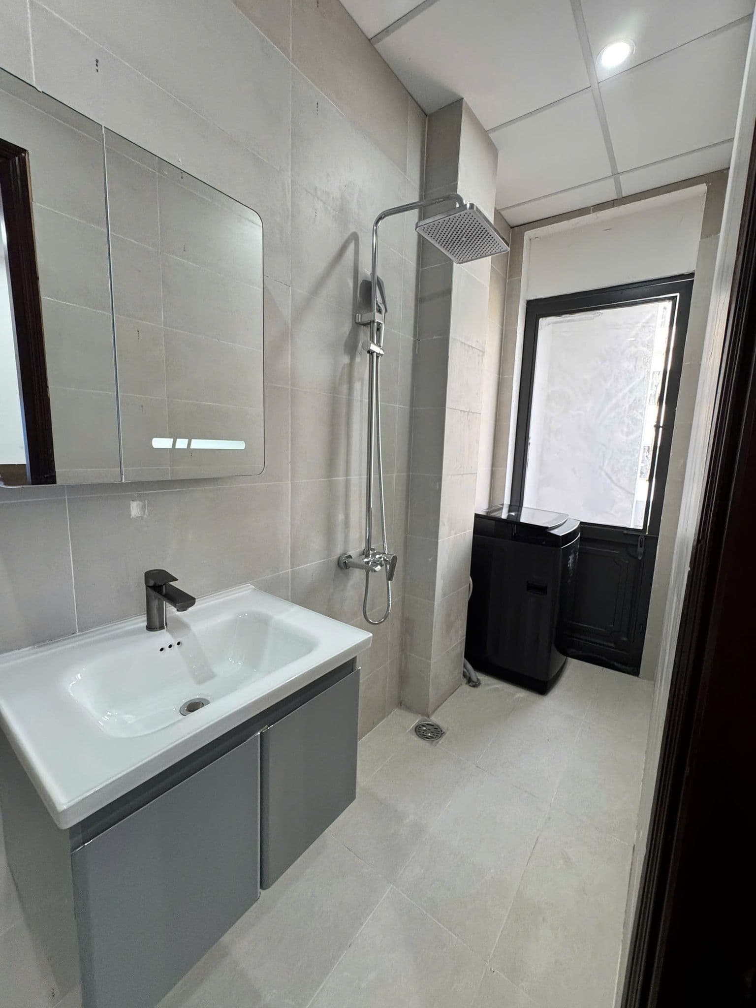 2 bedroom apartment on Hoang Dieu Street, City Centre